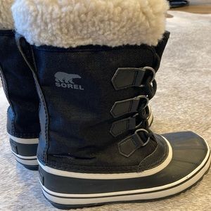SOREL Boots Women’s Carnival